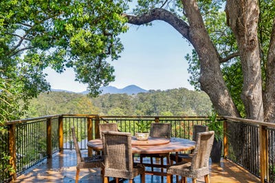/international/au/21-enchelmaier-street-dayboro-qld-152430504/