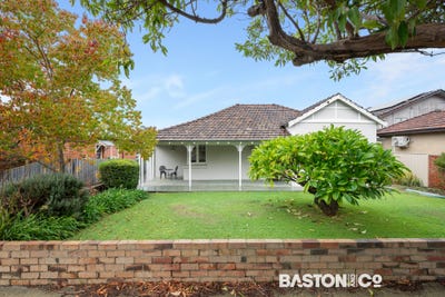 /international/au/62-mcmillan-street-victoria-park-wa-148335032/