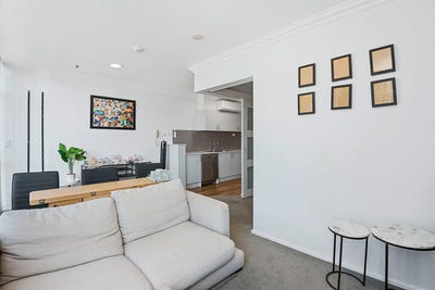 /international/au/901-305-murray-street-perth-wa-152506184/