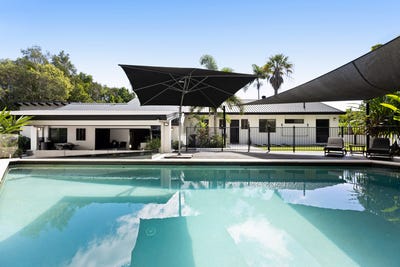 /international/au/10-raintree-boulevard-little-mountain-qld-150905876/
