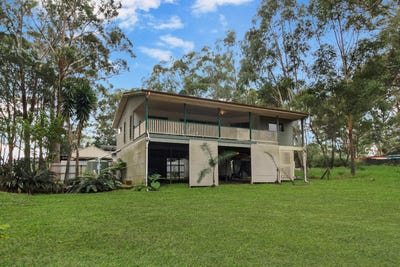 /international/au/9-canopy-cres-russell-island-qld-148539720/?lang=en