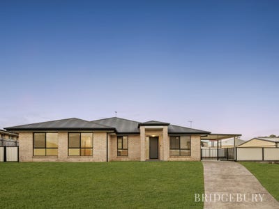/international/au/9-lillian-place-deception-bay-qld-151552892/