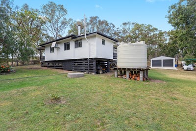 /international/au/12-middle-road-pierces-creek-qld-152326224/