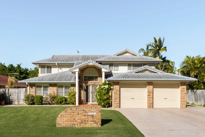 /international/au/7-cosme-place-bridgeman-downs-qld-151273404/