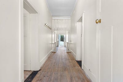 /international/au/36-first-street-minlaton-sa-151305284/