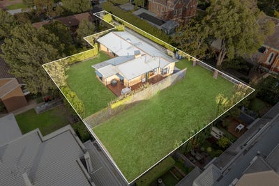 /international/au/1a-murphy-street-brighton-vic-151408548/