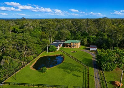 /international/au/122-pacific-haven-circuit-pacific-haven-qld-151222160/