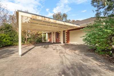 /international/au/30-bournbank-avenue-bannockburn-vic-151890640/