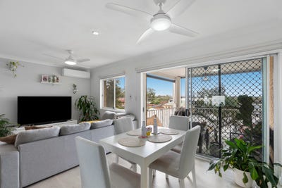 /international/au/9-20-queen-street-goodna-qld-152351528/