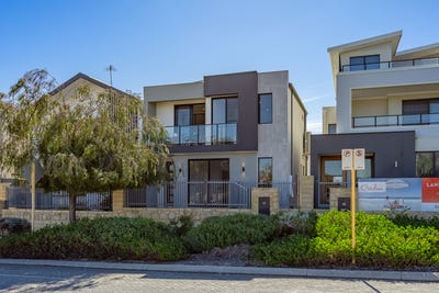 /international/au/18-portofino-promenade-mindarie-wa-148751848/