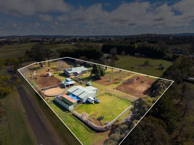 /international/au/26-tanglewood-road-armidale-nsw-700419072/