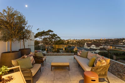 /international/au/48-coolawin-road-northbridge-nsw-151061004/