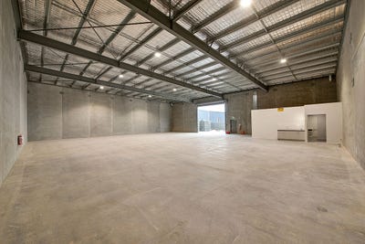 /international/au/warehouse-1-71-helps-road-burton-sa-504918468/?lang=es