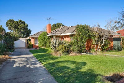 /international/au/65-merrilands-road-reservoir-vic-151247572/