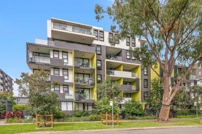 /international/au/a104-18-pinnacle-street-miranda-nsw-148161220/