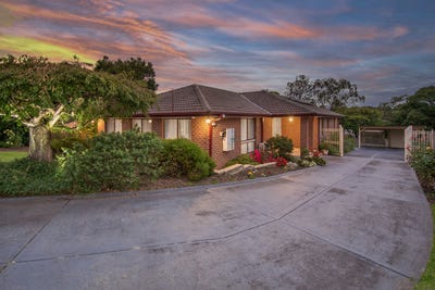 /international/au/11-celeste-court-chirnside-park-vic-151100756/