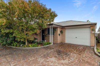 /international/au/3-1-3-desmond-street-cessnock-nsw-151227684/