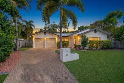 /international/au/29-overton-circuit-kirwan-qld-151538628/
