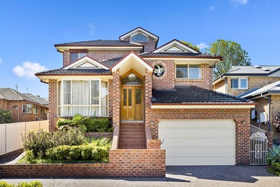 /international/au/18-blackbutt-place-bulli-nsw-152573368/