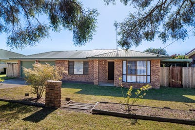 /international/au/34-fairway-drive-warwick-qld-150847656/