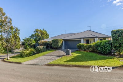 /international/au/2-28-presentation-boulevard-nambour-qld-151567672/