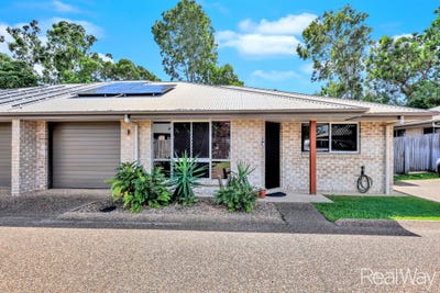 /international/au/8-7-elliott-heads-road-kepnock-qld-151031056/