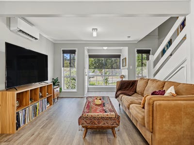 /international/au/19-52-frank-street-thorneside-qld-152422132/