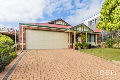 /international/au/11a-pinewood-avenue-kardinya-wa-148364080/