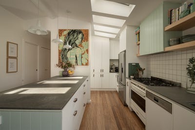 /international/au/15-almora-street-wooloowin-qld-152334440/