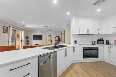 /international/au/10-keane-street-port-pirie-sa-151495732/