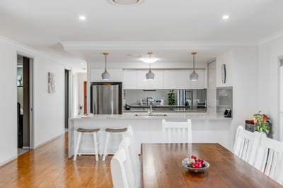 /international/au/4-kurrajong-road-gatton-qld-148507312/