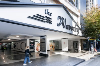 /international/au/bondi-junction-nsw-504917276/