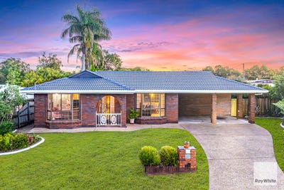 /international/au/5-saint-georges-court-victoria-point-qld-151160888/