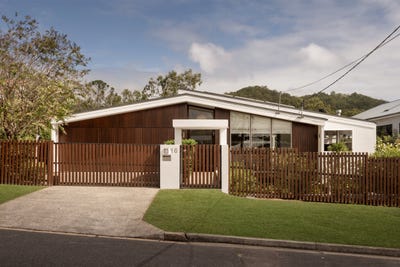 /international/au/16-lilley-road-bardon-qld-151122260/