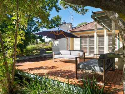 /international/au/26-white-street-euroa-vic-150753068/