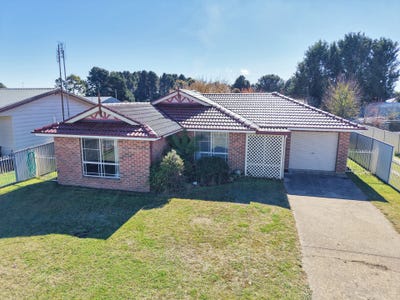 /international/au/21a-scotia-avenue-oberon-nsw-151314352/