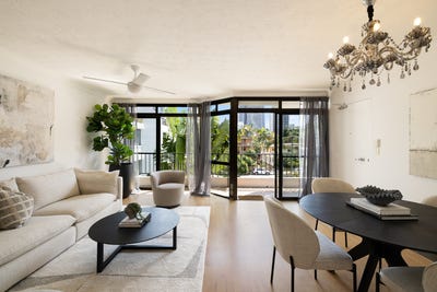 /international/au/14-24-second-avenue-broadbeach-qld-152578316/
