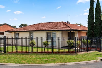 /international/au/27-torrens-crescent-pennington-sa-152539812/