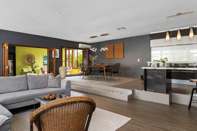 /international/au/9-16-crossland-court-peppermint-grove-wa-152162216/