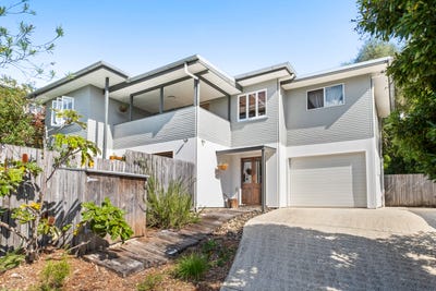 /international/au/11-fairmeadow-road-nambour-qld-151636320/