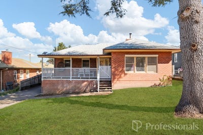 /international/au/268-lambert-street-west-bathurst-nsw-151160656/