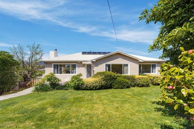 /international/au/33-sinclair-avenue-moonah-tas-152575524/