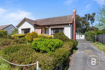/international/au/620-wilson-street-canadian-vic-152636036/