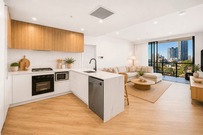 /international/au/602-59-meron-street-southport-qld-151415660/