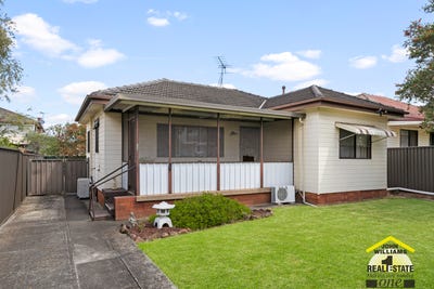 /international/au/15a-wolseley-street-fairfield-nsw-152625764/