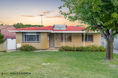 /international/au/6-harkins-street-westminster-wa-151255664/