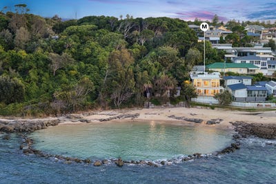 /international/au/3-bald-street-norah-head-nsw-152378096/