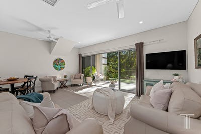 /international/au/4-250-scrub-road-carindale-qld-148375664/