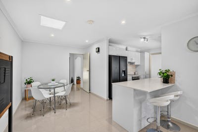 /international/au/16-glenalvon-drive-flagstaff-hill-sa-152218084/