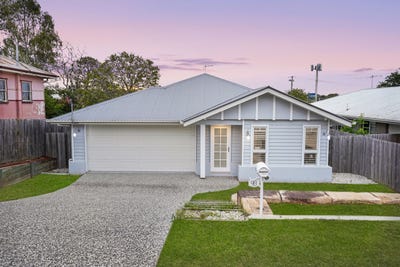 /international/au/9b-pemberton-street-booval-qld-152645700/